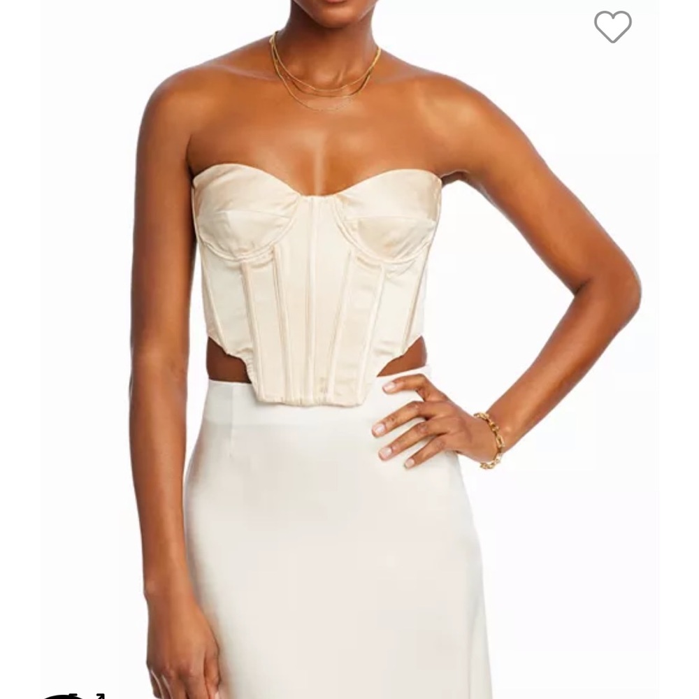 NEW WITH TAG🏷️❗️BARDOT champagne corset.